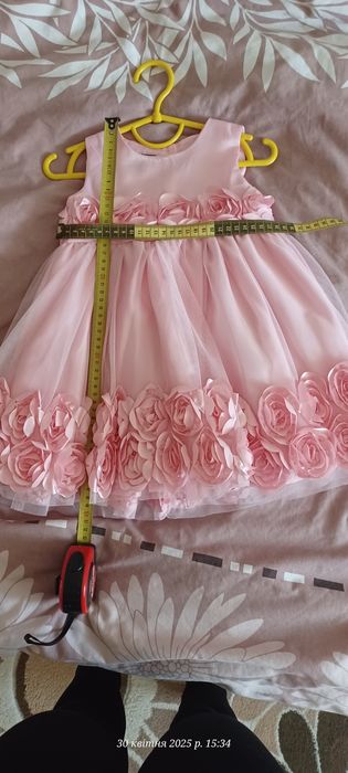 Плаття на дівчинку