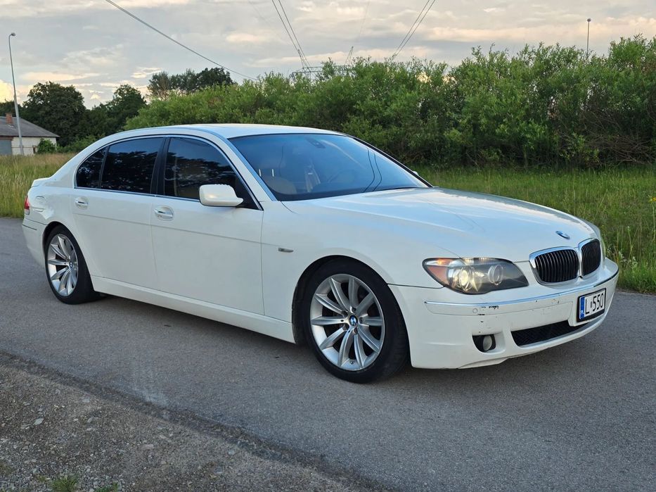 BMW Seria 7 BMW E66 750LI 2007 M Sport Gwint KW V3 biała