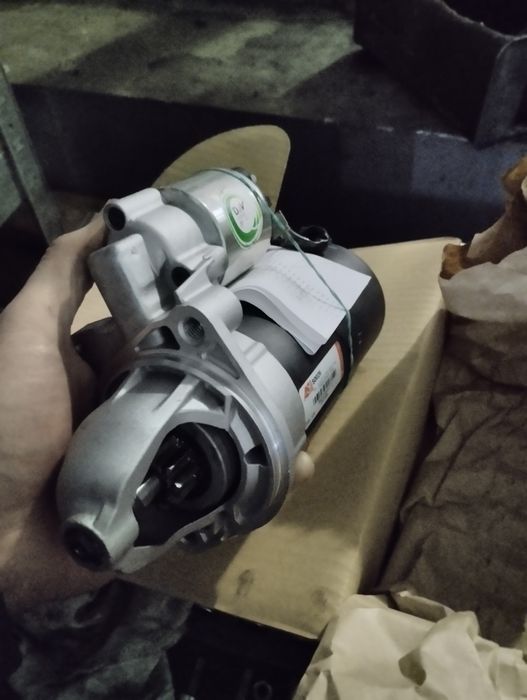 Стартер Мерседес новий