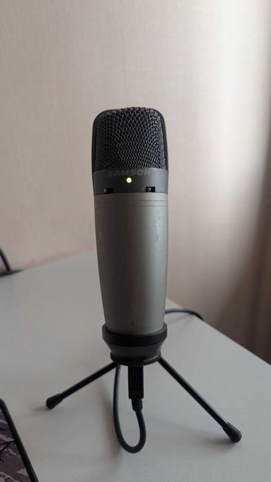 Samson C03U – студійний USB-мікрофон + тримач в подарунок