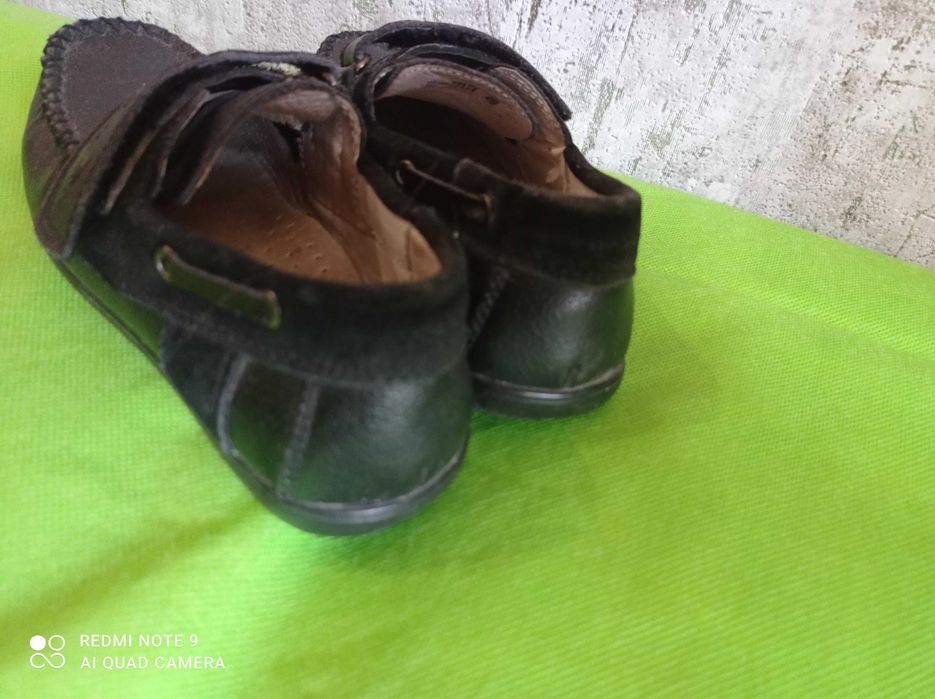 Туфлі лофери шкіряні на 28 розмір (18.5 см)