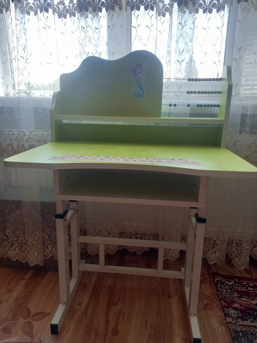 Дитячі меблі для дітей