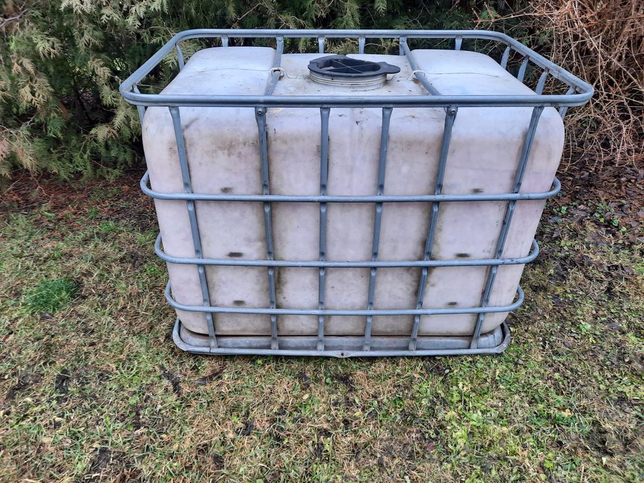 Mauzer, beczka, zbiornik, iglo