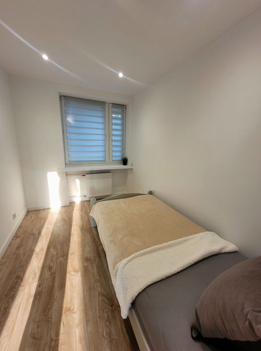 WYNAJMĘ PRYWATNIE: 2 Pokoje w-3-pokojowym mieszkaniu -Lublin- Miasteczko Akademickie/ Wieniawa
