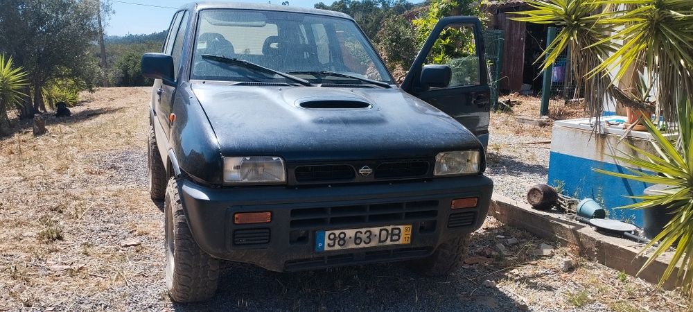 Nissan Terrano II 2.7 TD 4x4 — 1993 — 338.000 km 4250 euros negociavel