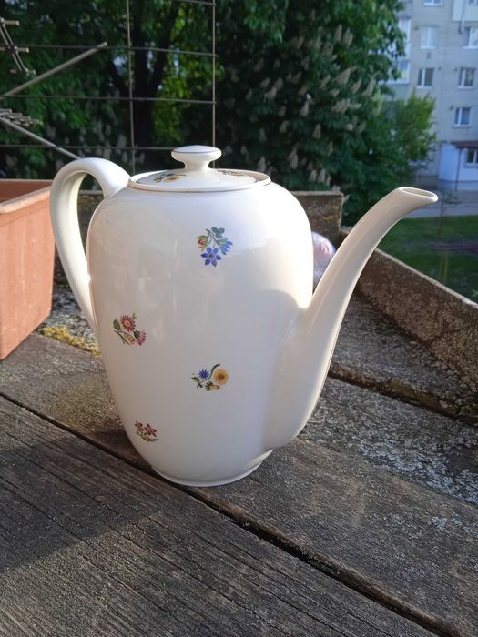 Кофейник фарфор SUISSE LANGENTHAL,  довоенная Швейцария, клеймо