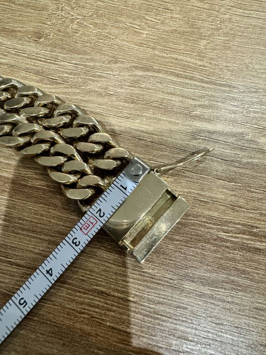 Sprzedam bransoletke;-))