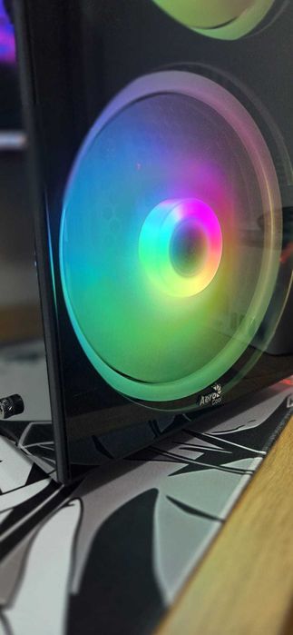 Computador AMD RYZEN 7 /16GB RAM DDR4/ Novo, com caixa.