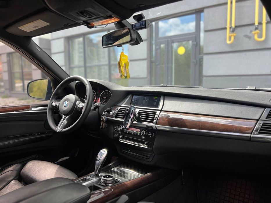 BMW X5 e70  2011 рік