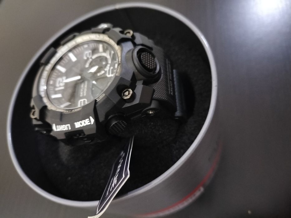 Relógio SKyLINe tipo g-shock novo