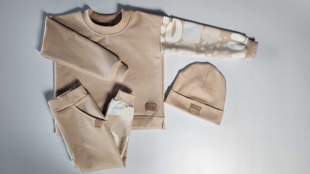 ! HIT ! Dres dziecięcy beżowy- komplet , idealny na wiosnę , unisex