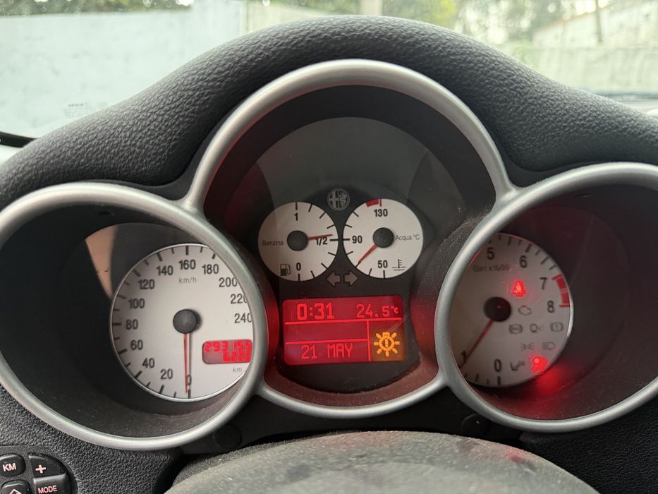 Alfa Romeo 1.6i 120CV