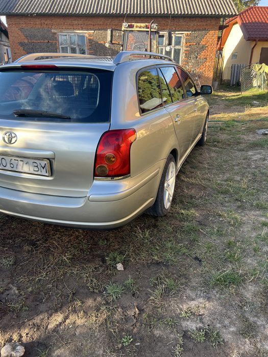 Продам Toyota Avensis 2.0 газ безн