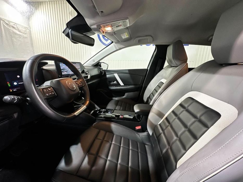 Citroën C4 PureTech 130 Stop&Start EAT8 PLUS