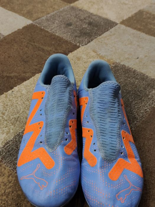Футбольне взуття PUMA FUTURE PLAY (MG 107190-01)