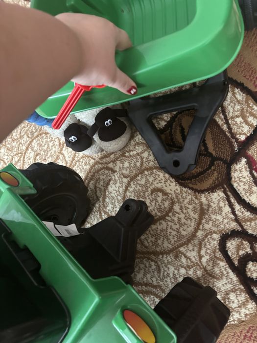 Трактор дитячий з причепом на педалях ( 3-6р)