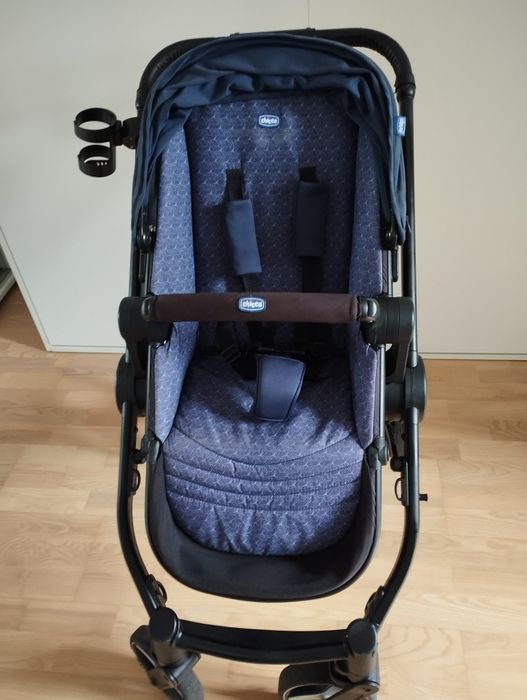 Коляска Chicco Best friend light 3в1