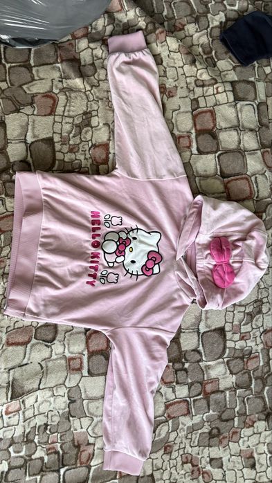 Bluza hello kitty 110