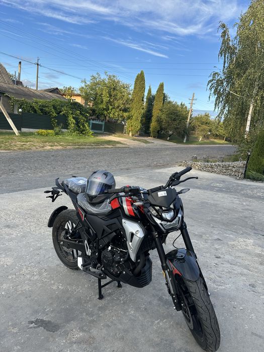 Продам Lifan SR220