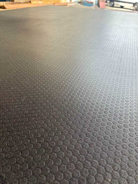 Sklejka 12mm antypoślizgowa 1250x2500 od 9mm do 30mm