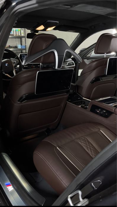 Хімчистка авто без вихідних! Полірування фар(захисна плівка)