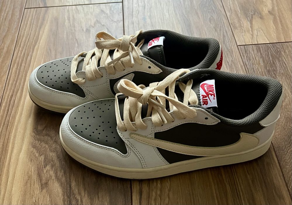 Buty nike jordan 1 travis scott 41 (opis)