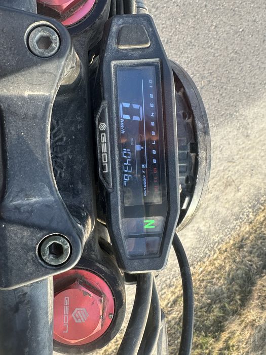 Мотоцикил Geon 250