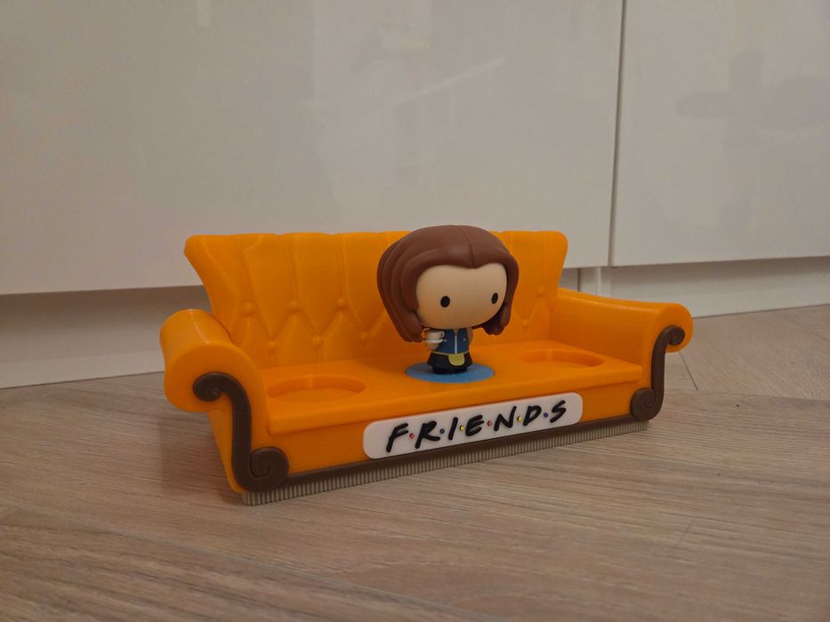 Stojak Sofa na figurki Friends z McDonalds