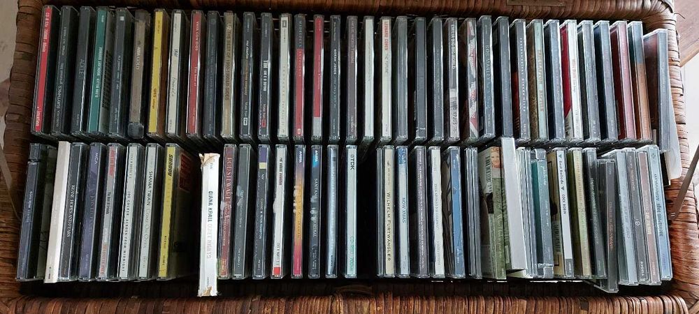 Caixa /Arquivo de verga para CDs64584580494467122