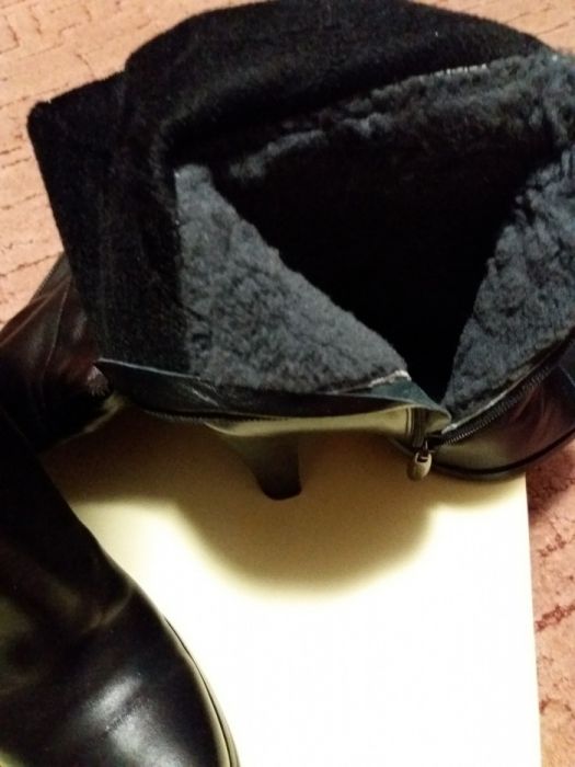 Сапоги ботфорты 39 р. из натуральной кожи зима-евро с цигейкой на змей