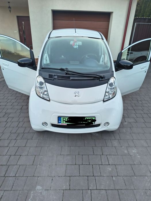Peugeot iOn Na sprzedaż auto w pełni elektryczny
