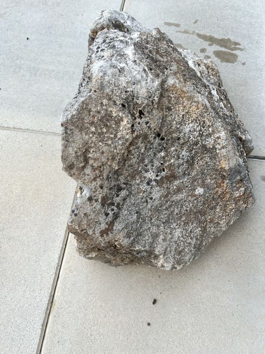 Pedra Decorativa para Jardim – 2 Tamanhos