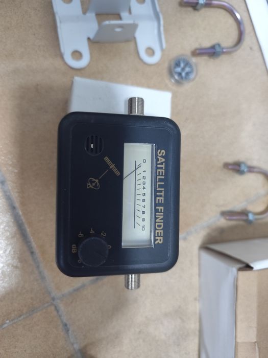 Recetor digital satélite TV portátil (antena parabólica)