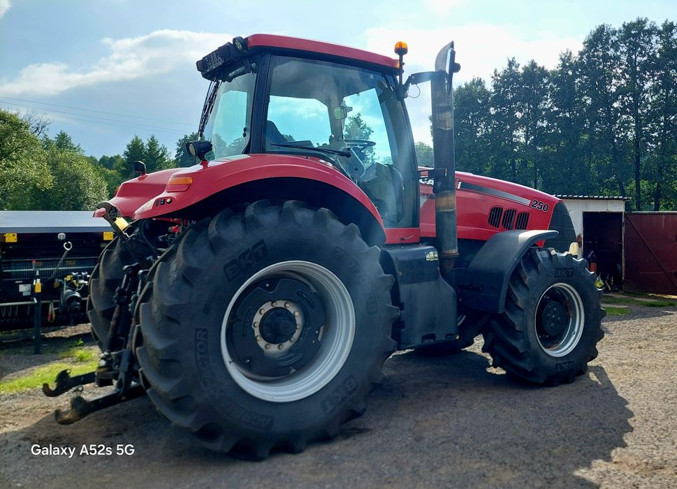 Ciągnik Case Magnum 250 z Niemiec