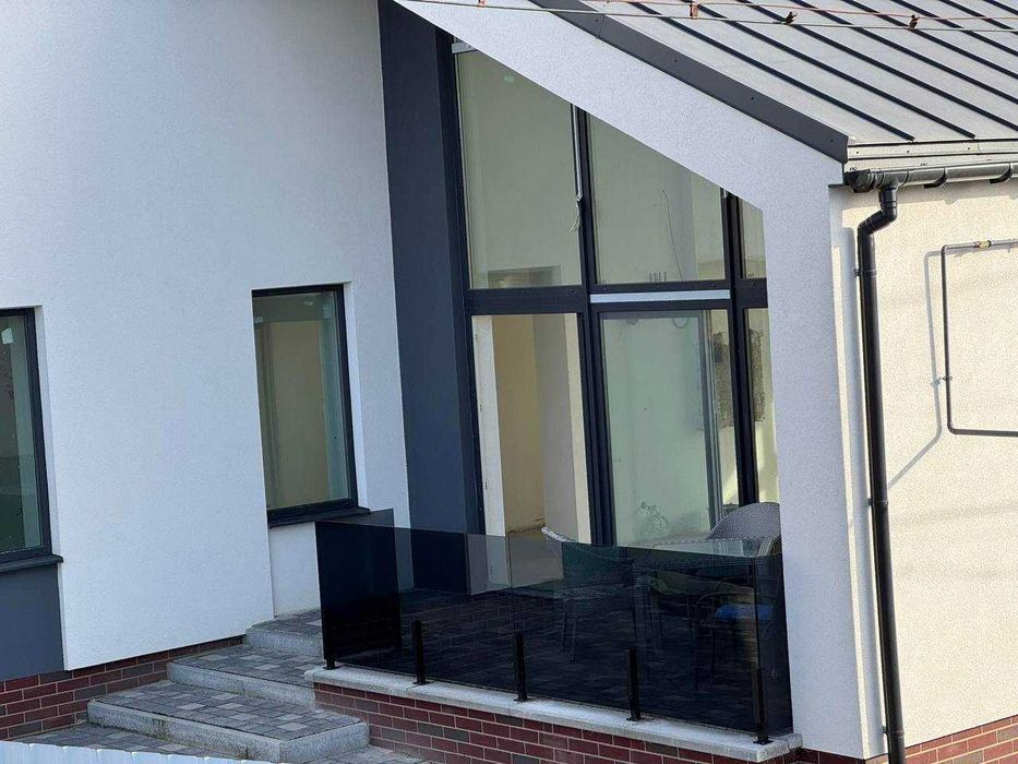 Елітний Особняк в центрі Вовчинців