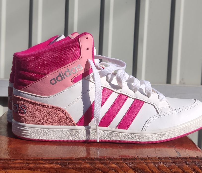 Кросівки Adidas vlneo hoops mid k