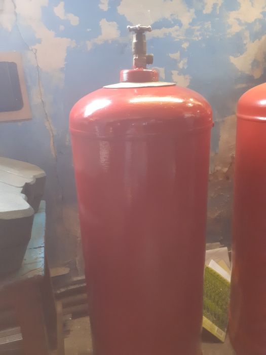 Продам два газовых балкона