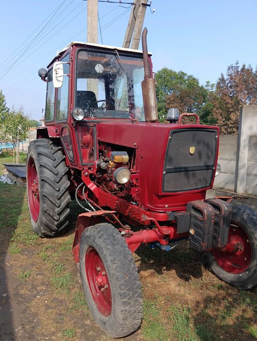 Продам трактор ЮМЗ-6 , в доброму станi