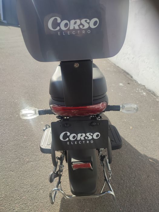 Електроскутер corso swift 20А/h 500w Iengine