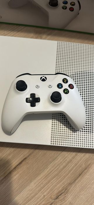 Konsola Xbox One S 1TB + 13 gier