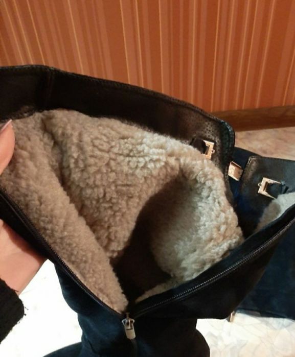 Продам сапожки натуральный замш