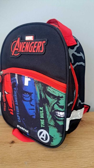 Plecaczek dziecięcy Marvel Avengers Starpak