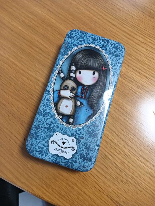 Estojo Escolar metálico Gorjuss