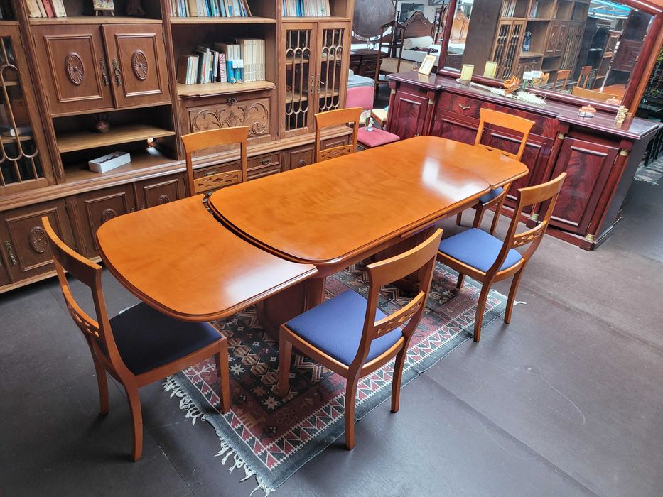 Mesa de sala em madeira maciça - Extensível - óptimo estado