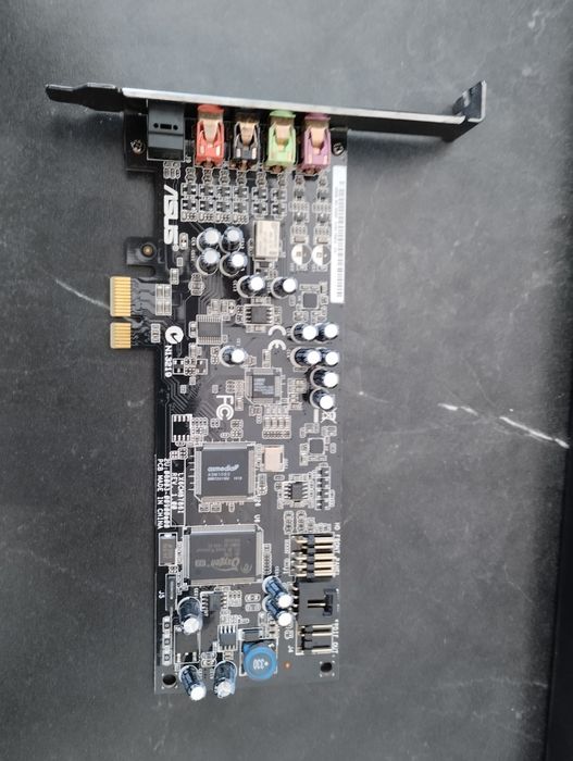 Placa de som ASUS DGX
