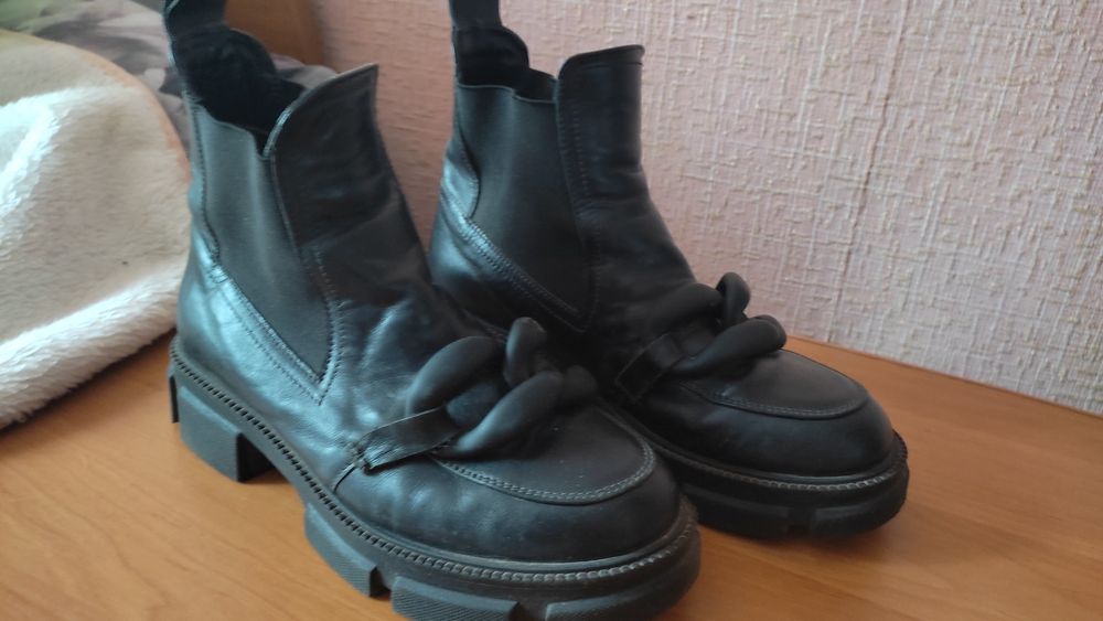 Демисезонные ботинки стильные