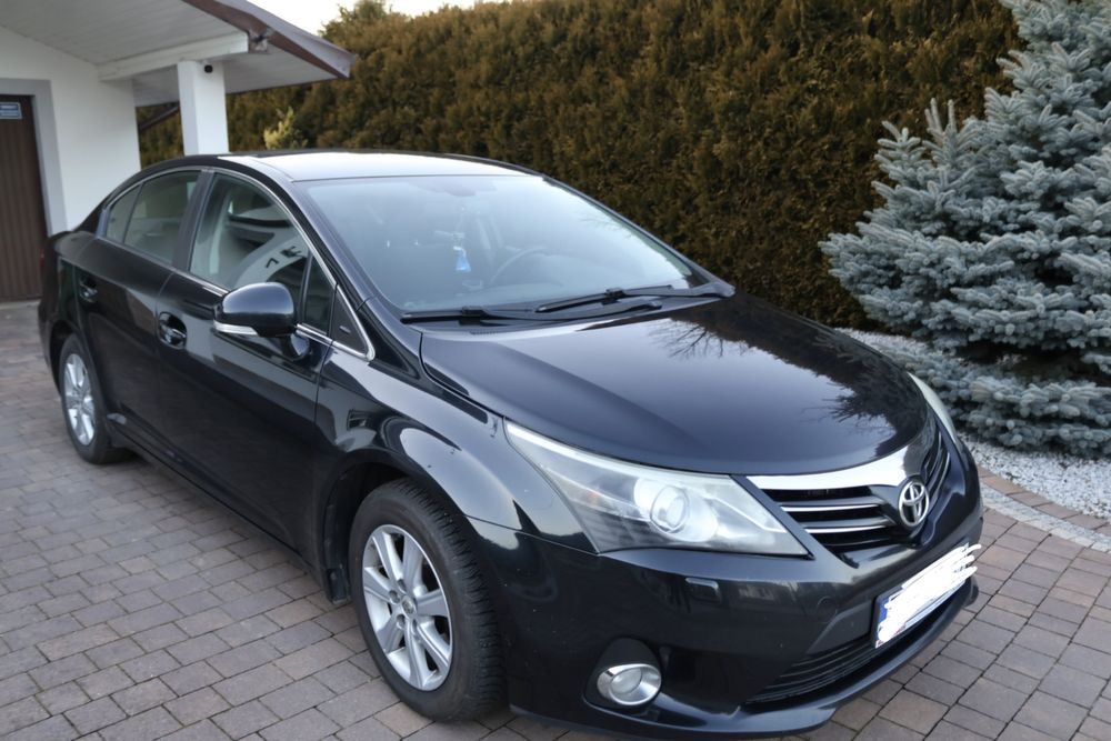 Toyota avensis T27 2.0 diesel