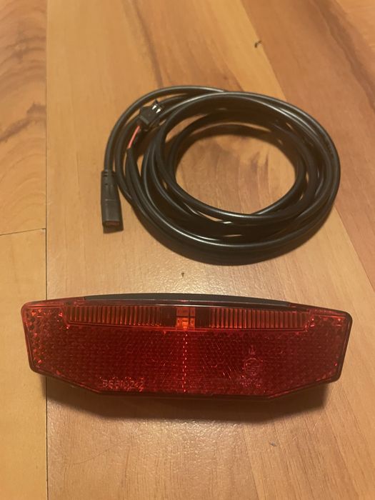 lampka tylna do ebika 6v-60