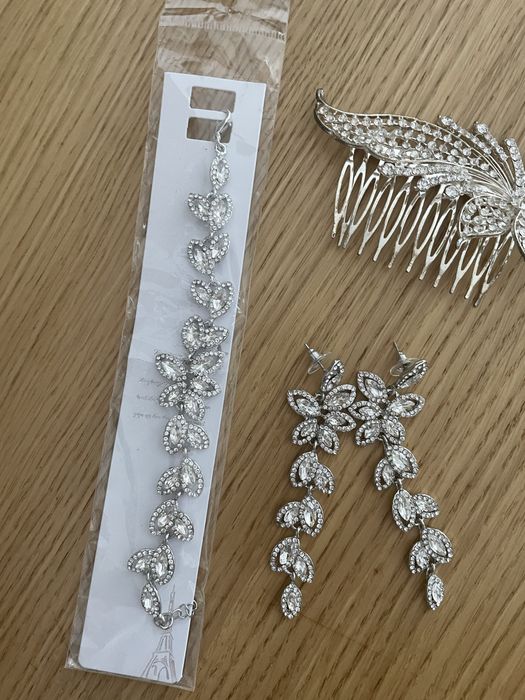 Zestaw biżuterii ślubnej / sylwestrowej. komplet