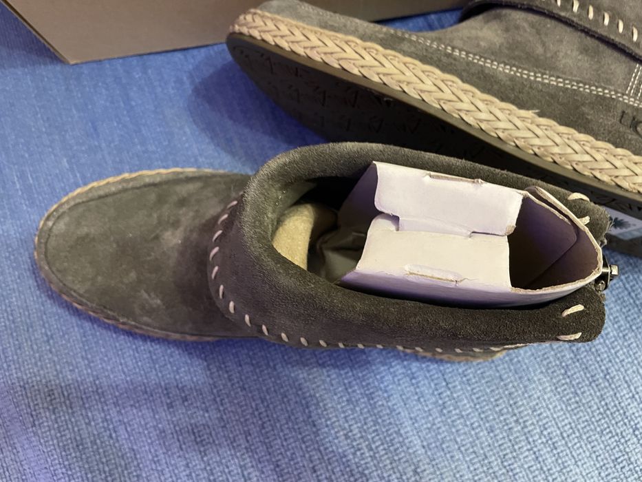 Демісезонні черевики UGG